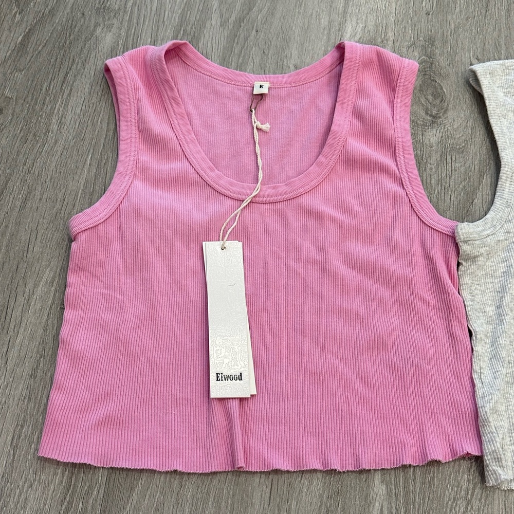 BRAND NEW ELWOOD TANKS (SET OF 2)